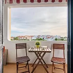 Maison Jack Apartment